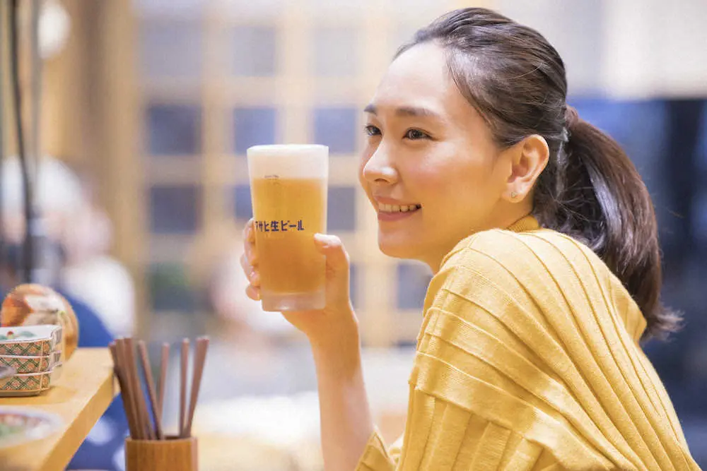 【画像・写真】新垣結衣が初のビールCM出演「大人になったなぁ」としみじみ　自宅では…「飲みます！」と回答