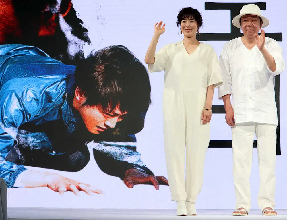 【画像・写真】古田新太嘆く「誘ったけれど、桃李だけ来てくれなかった　多分…」