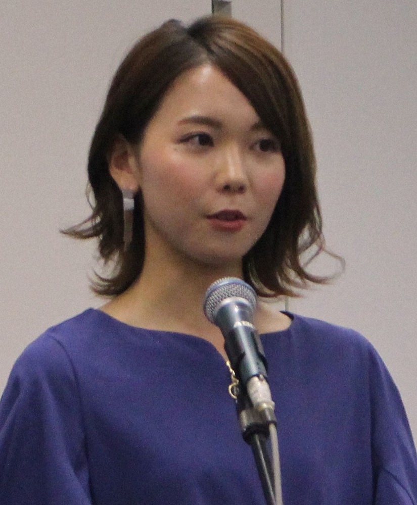 ヒロド歩美アナ 浜田雅功の初インカメ時の2ショット披露 貴重な1枚 浜ちゃんかわいい の声 スポニチ Sponichi Annex 芸能
