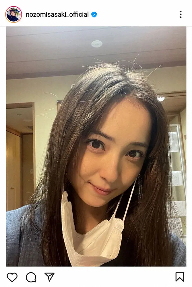 【画像・写真】佐々木希「ボサボサの切れ毛たくさん」の髪でも「この髪で可愛いのは反則」「髪の毛ボサっても天使」の声