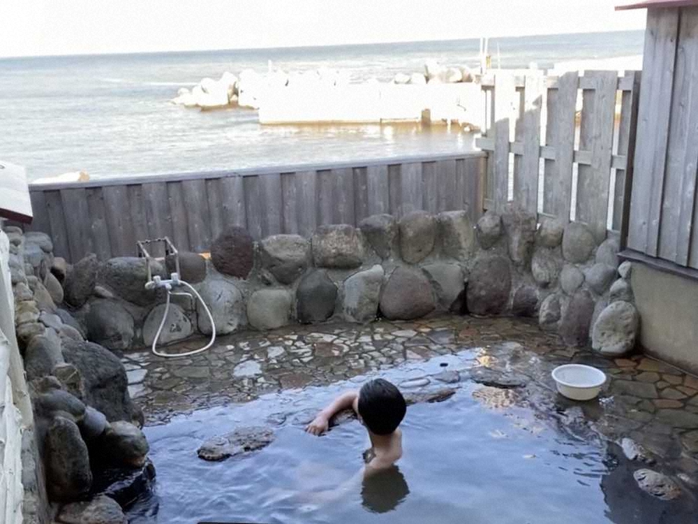 【画像・写真】秘湯アンテナがビビっと反応！取材後に偶然発見、次は釣りとセットで訪れたいな　静岡県東伊豆町「磯の湯」