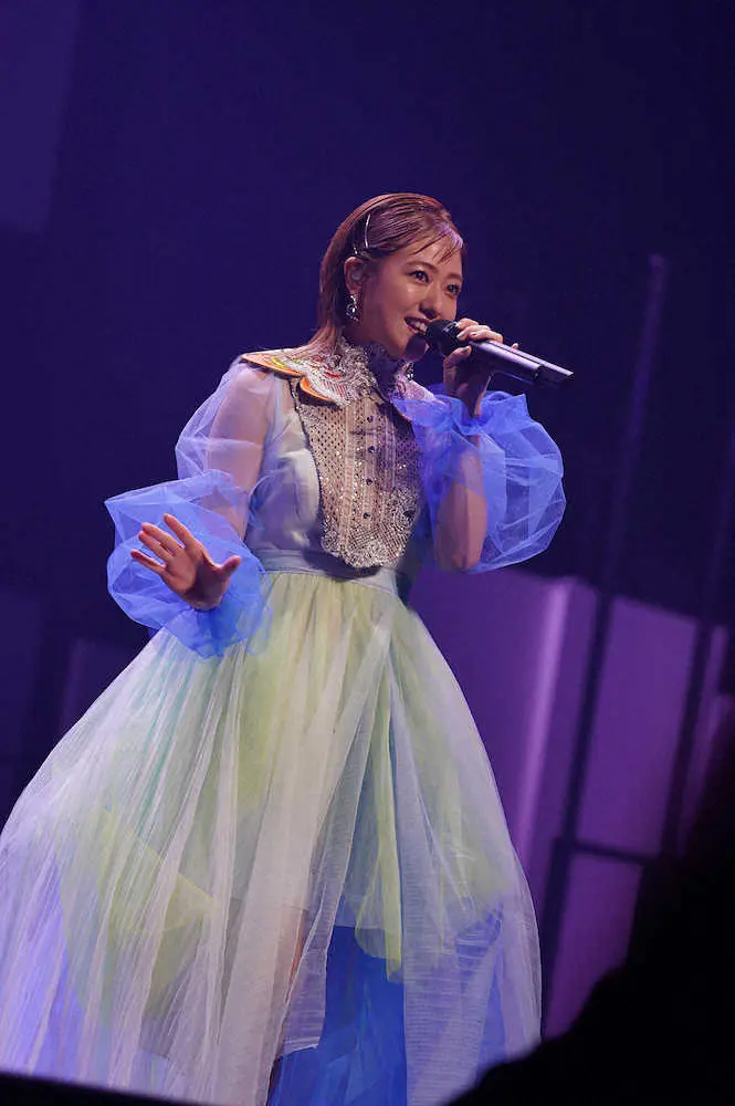 【画像・写真】元AAA伊藤千晃　全国ツアー完走　ファンに向けた新曲を披露