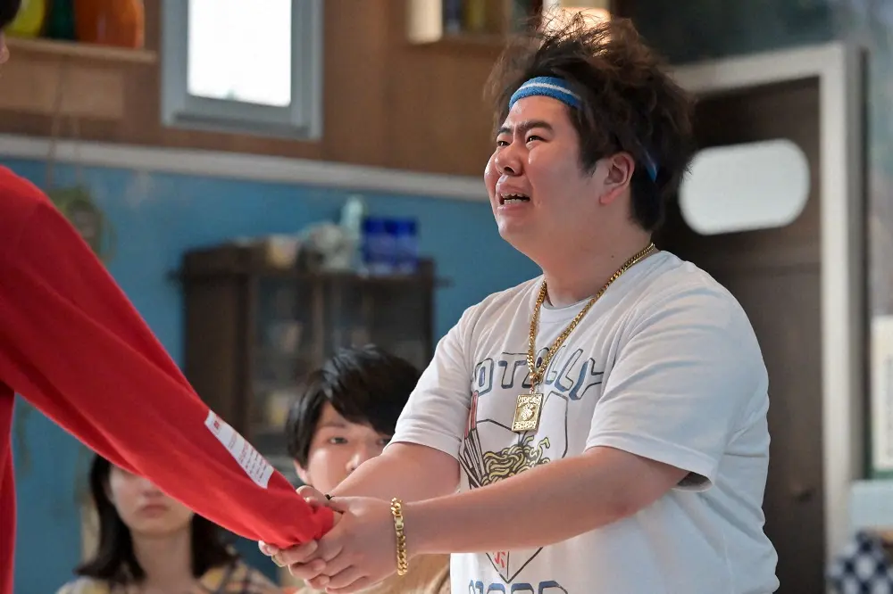 【画像・写真】「おかえりモネ」前田航基　剃髪シーン初挑戦！幼なじみに刈られ「三生は幸せ者」ネット涙＆絶賛「役者魂」