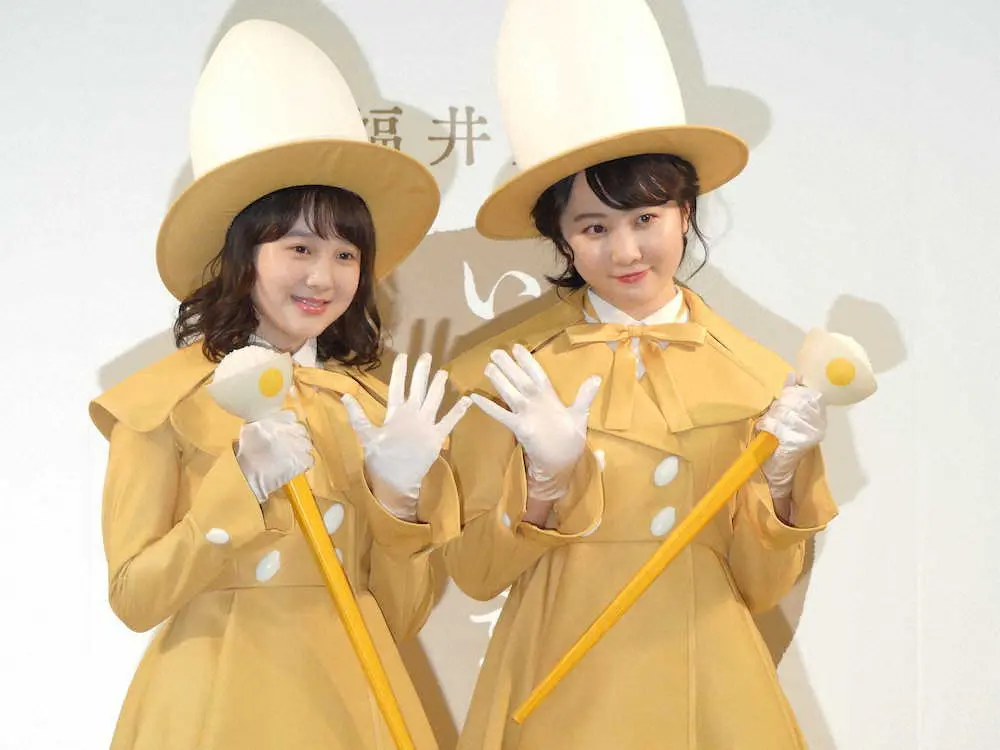 福井県のブランド米「いちほまれ」のPRイベントに登場した、本田望結（右）、本田紗来姉妹