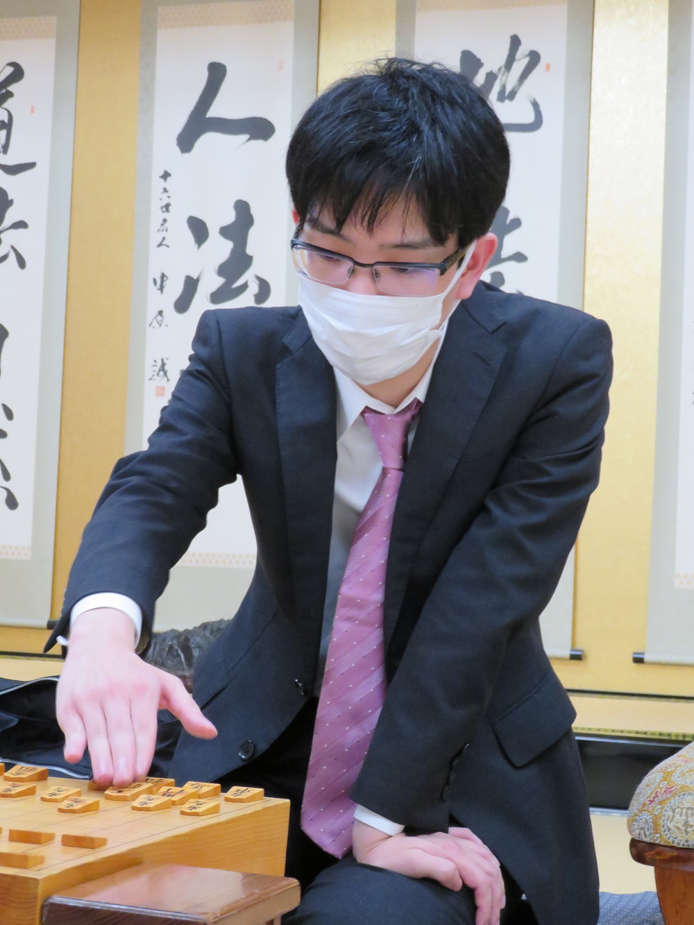 【画像・写真】豊島竜王　1勝1敗のタイに　同年代ライバル・糸谷八段破る　王将戦挑戦者決定リーグ