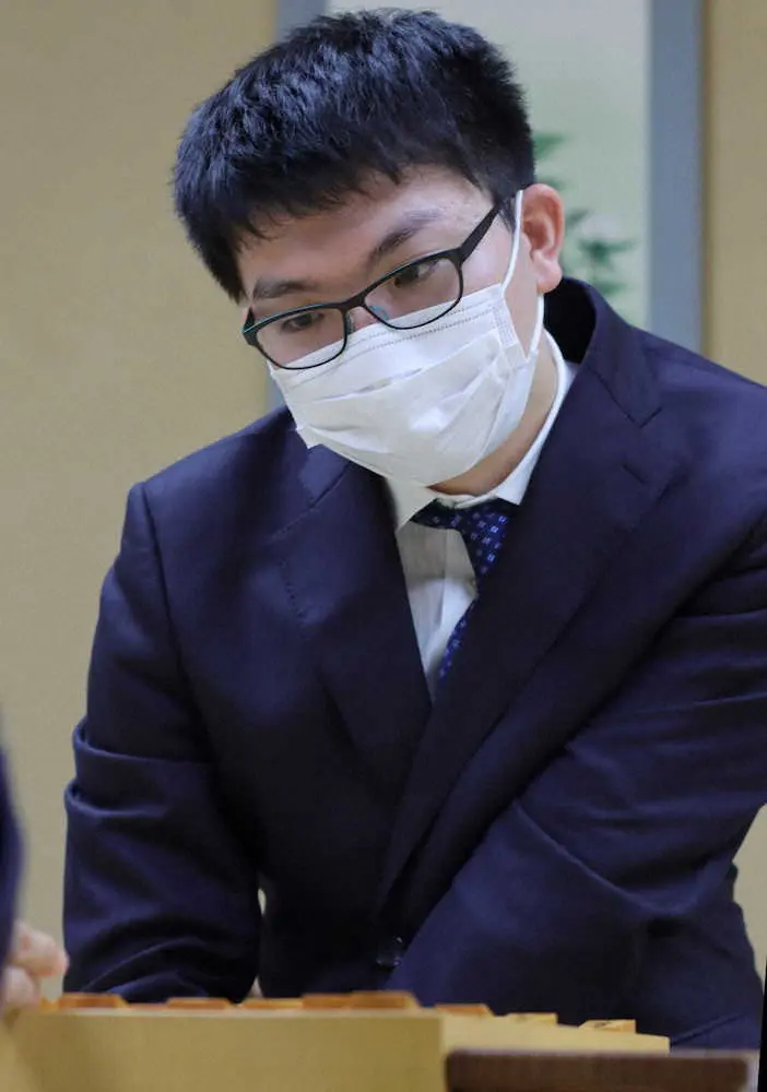 【画像・写真】永瀬王座　羽生九段下し白星発進、古典的持久戦制す　王将戦挑戦者決定リーグ