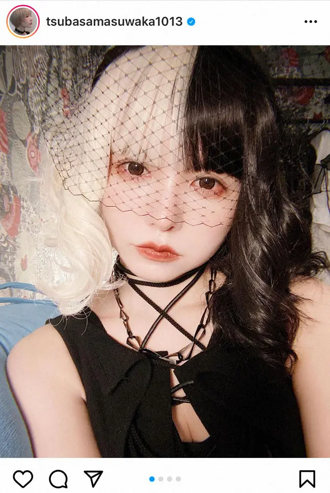 【画像・写真】益若つばさ　まるでディズニー実写映画「クルエラ」白黒ヘアに「クルエラ様かと」「ヒカルさんみたい」の声