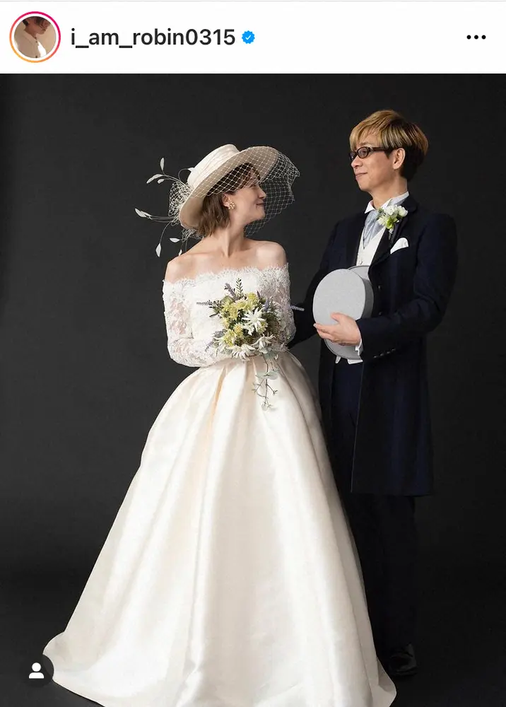 【画像・写真】岡田ロビン翔子「surprise」な山寺宏一とのウェディング写真に「素敵すぎる」「めっちゃ良い」の声