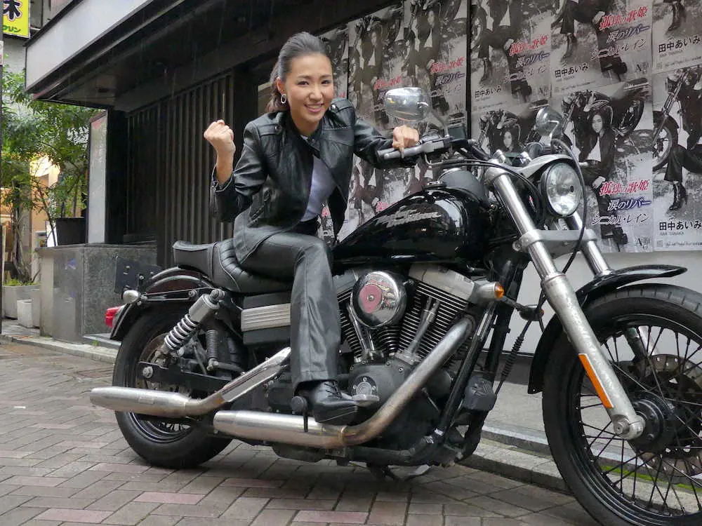 【画像・写真】田中あいみがデビュー曲をお披露目　ハスキーな“ソウルフルボイス”に師匠の細川たかしも太鼓判