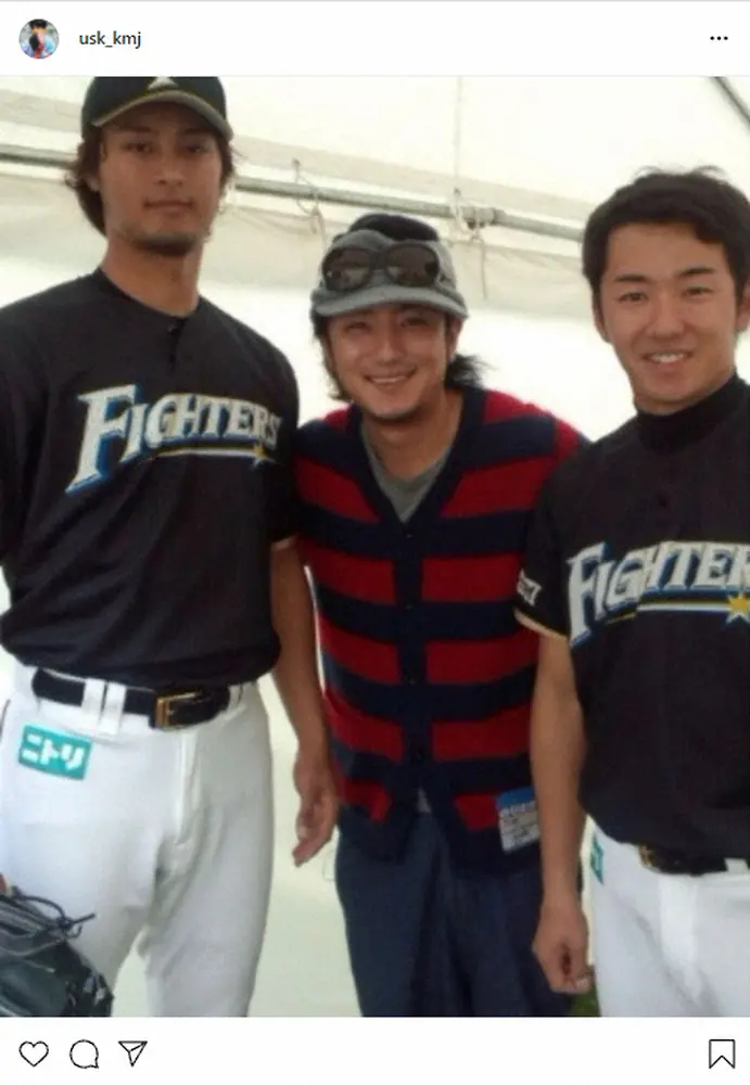 【画像・写真】上地雄輔　斎藤佑樹労う　ダルと「トリプル『ゆう』」ショット　「人生が野球の試合ならまだ3回か4回」
