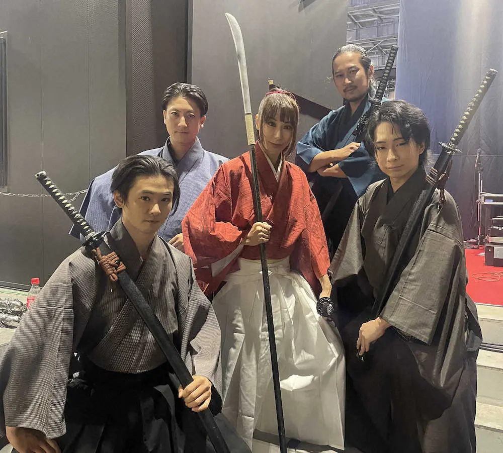 【画像・写真】真瀬樹里　亡き父・千葉真一さんゆかりのステージで殺陣「上からダメ出しが来る」