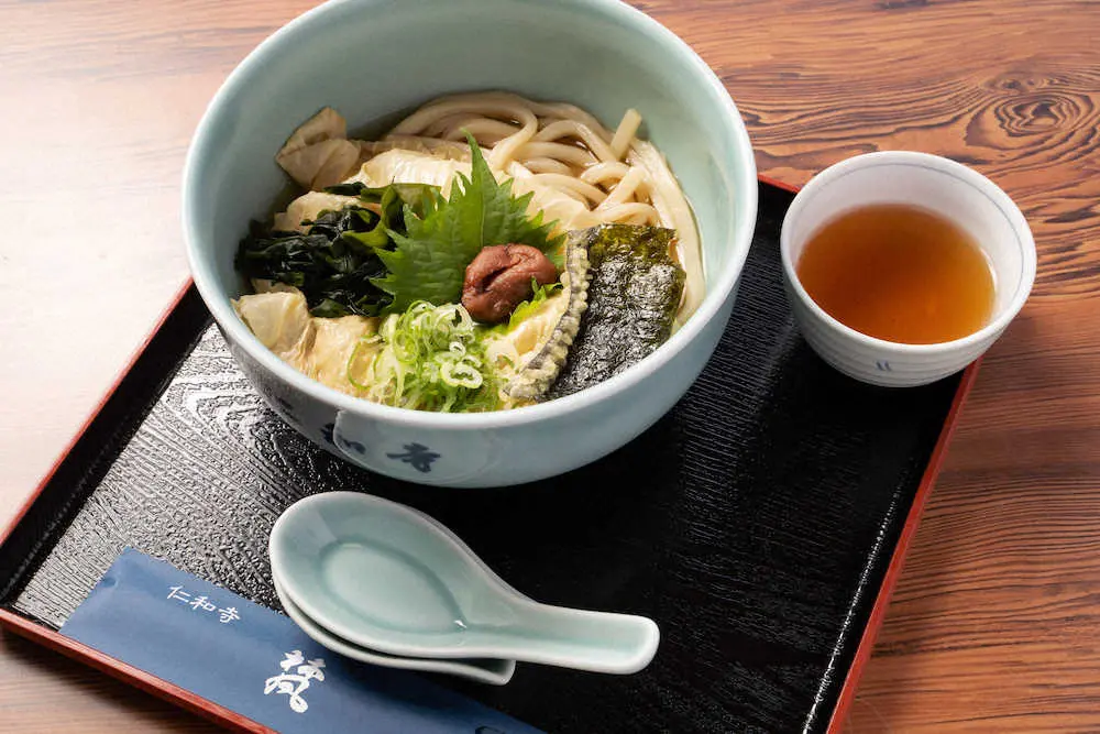 【画像・写真】藤井3冠　豊島竜王に連勝、28年ぶり羽生超え10代初「席次1位」あと2　竜王戦第2局