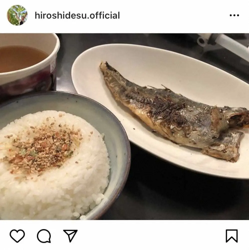 【画像・写真】ヒロシ　焼き魚にふりかけご飯…「#インスタ映え」シンプル食卓に「映えてるかなぁ」「味わい深い」の声
