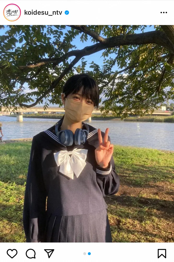 【画像・写真】めるる　黒髪、セーラー服のレアショット披露に…「佐々木希さんに見える」「別人かと思った」の声