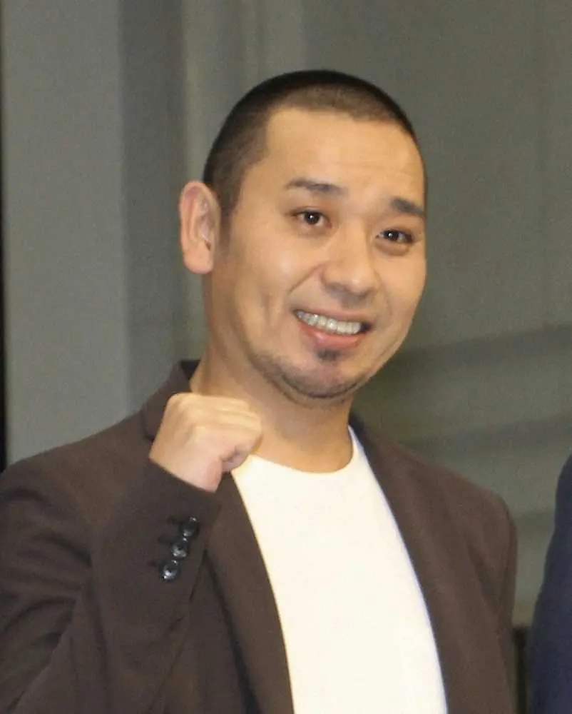 【画像・写真】千鳥・大悟も爆笑「120歳まで生きるな」　楽屋で筋トレしなかがら「エロティカ・セブン」熱唱する大師匠