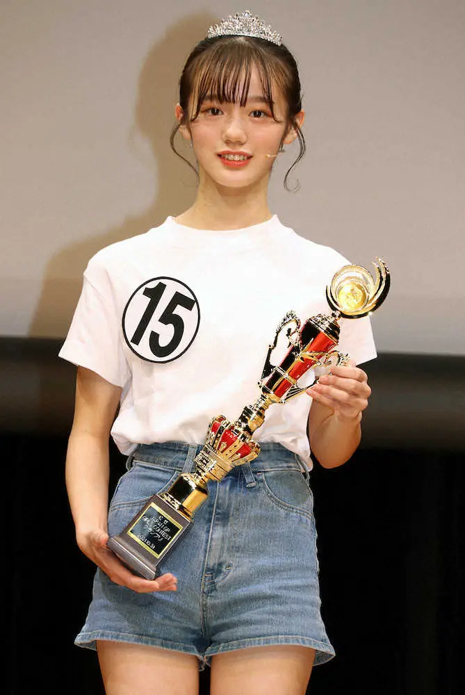 「松竹　JAPAN　GP　GIRLS　CONTEST」でグランプリを獲得した中島瑠菜さん