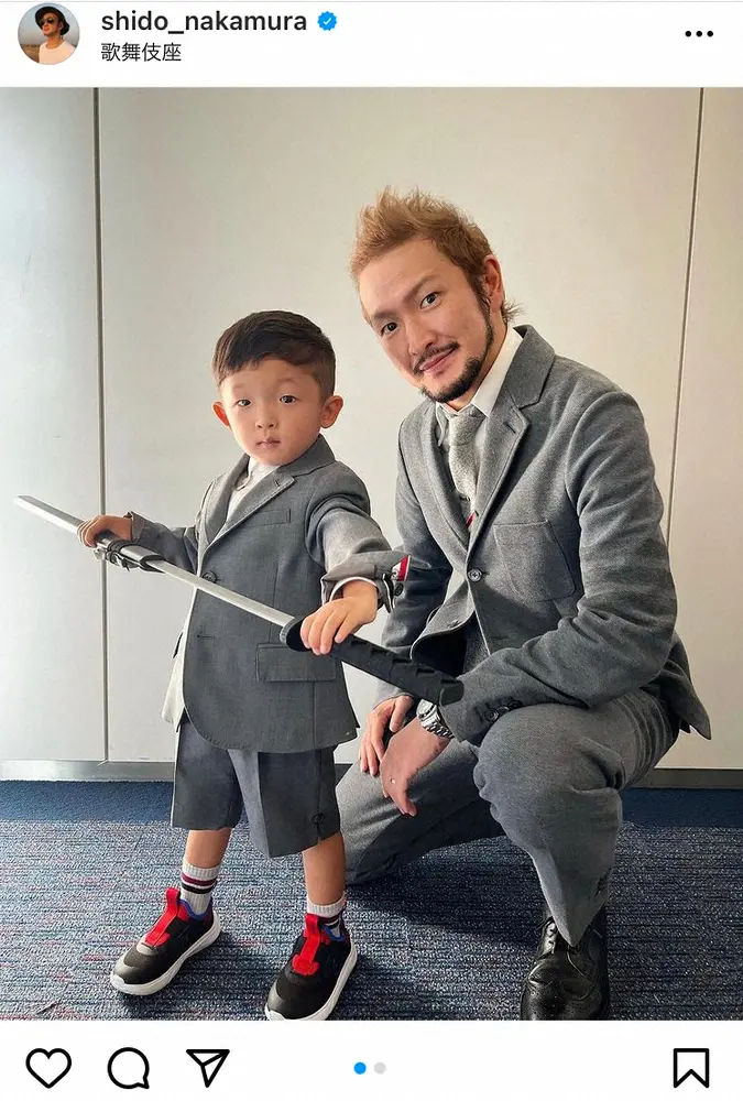 【画像・写真】中村獅童　3歳の息子・陽喜君が1月に初お目見え　凛々しい親子ショットに「待ってました！」の声