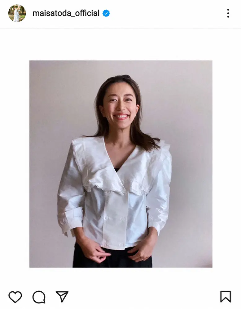 【画像・写真】里田まい「甘過ぎない襟」のブラウス姿披露も「新庄さんに対抗」「ビッグボス!!」の声