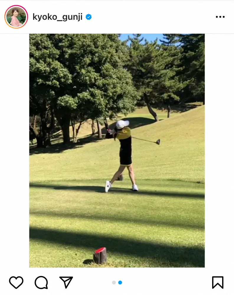 【画像・写真】日テレ郡司恭子アナ「力がないので目一杯」ミニスカ姿できれいなゴルフスイング…ファン「プロみたい」