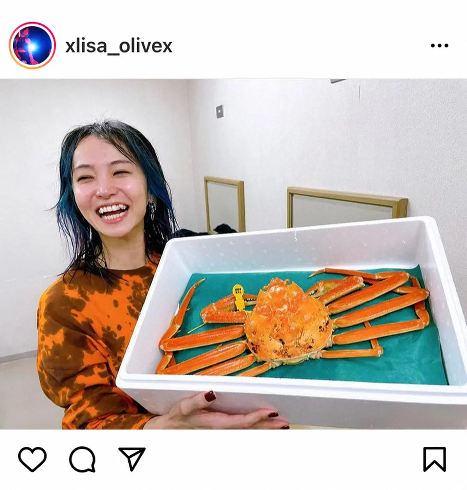 【画像・写真】LiSA　10周年祝い「越前蟹」に“ゆでダコ”すっぴんで歓喜「最高の笑顔だね」「破壊力半端ない」の声