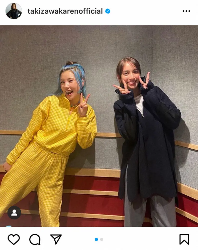 【画像・写真】滝沢カレン「世界をカラフルに写してる人」仲里依紗とのピースショットに「素敵な美人姉妹！」