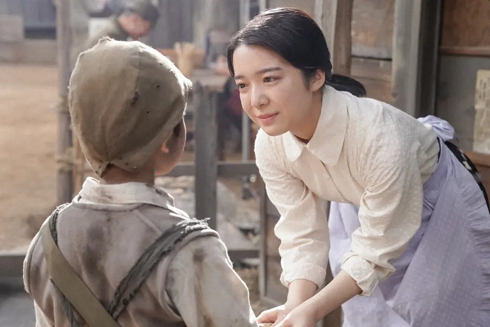 【画像・写真】【明日11月26日のカムカムエヴリバディ】第20話　戦後数カ月、安子は稔の帰りを待ち英語の勉強再開