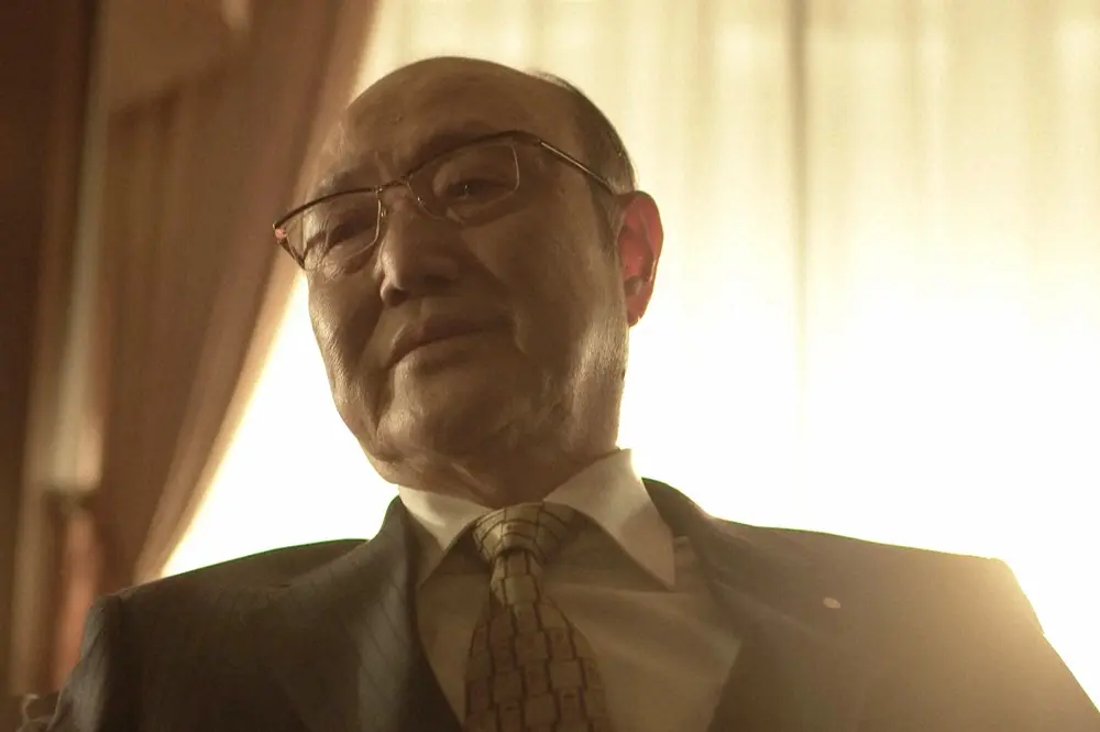 【画像・写真】「日本沈没」黒幕はまさかの…石橋蓮司が名演！世良教授、あのメガネとともに復帰＆田所博士とタッグ復活