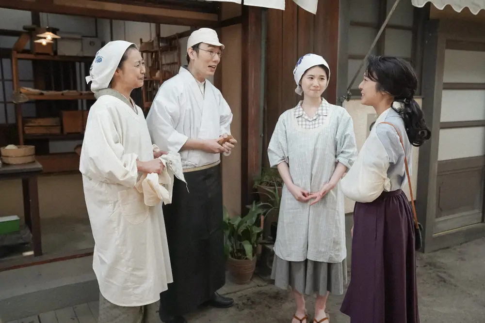 【画像・写真】【来週のカムカムエヴリバディ】第6週　岡山に戻った安子　おはぎ販売開始、米軍将校の騒ぎに出くわし…