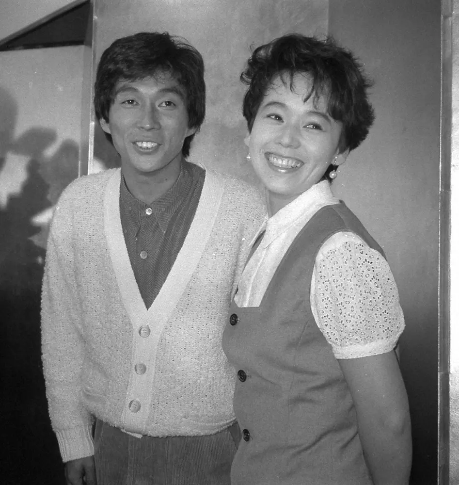 【画像・写真】87年、テレビドラマ「男女7人夏物語」で共演した女優・大竹しのぶと明石家さんま