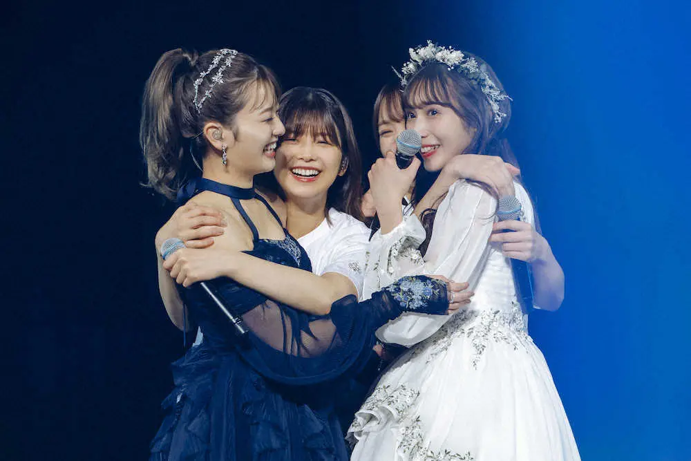 【画像・写真】櫻坂46守屋茜と渡辺梨加がラストライブ　「青空とMARRY」の楽曲も披露