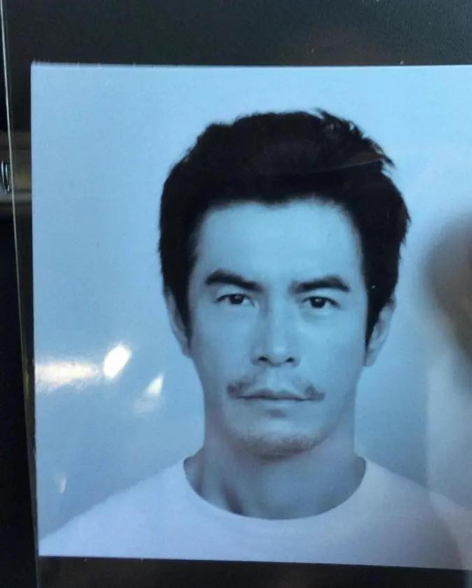 【画像・写真】伊藤英明　パスポート写真公開に「イケメンすぎる」「証明写真でイケてるって本物」「宣材写真やん」