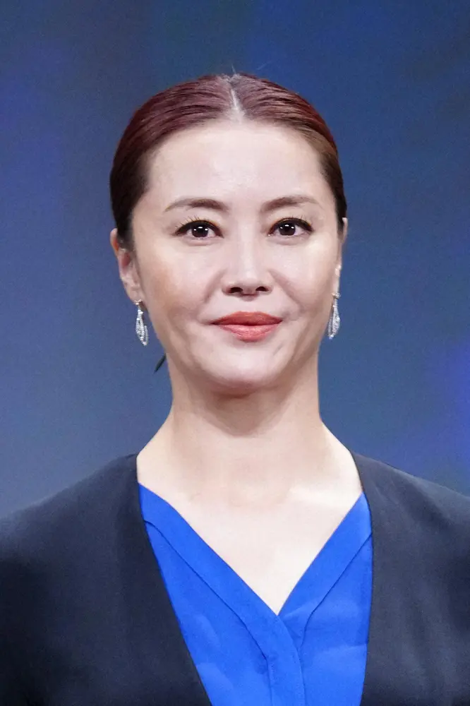 【画像・写真】観月ありさ　パッツン前髪披露に「イメージ変わりますね」「素敵です」の声