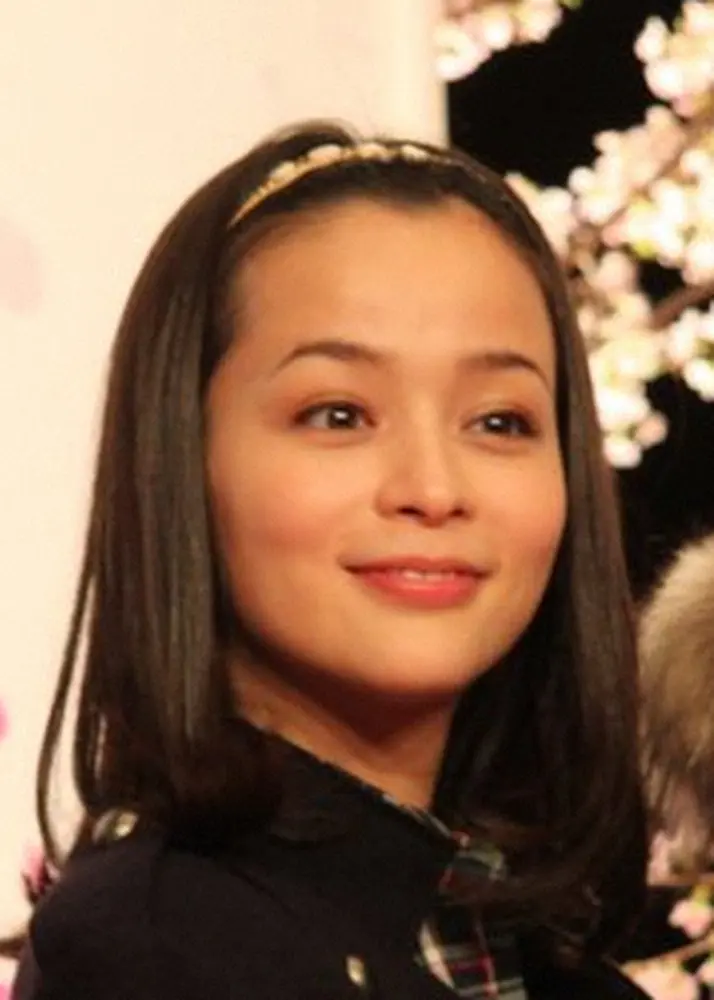 【画像・写真】加藤ローサ　息子たちとのおそろいコーデでサッカー練習ショットに「良いショット」「大きくなったね」の声