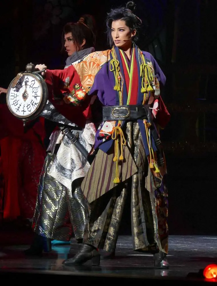 宝塚花組東京公演開幕 トップ柚香光 もし時を戻せたら何をされますか スポニチ Sponichi Annex 芸能