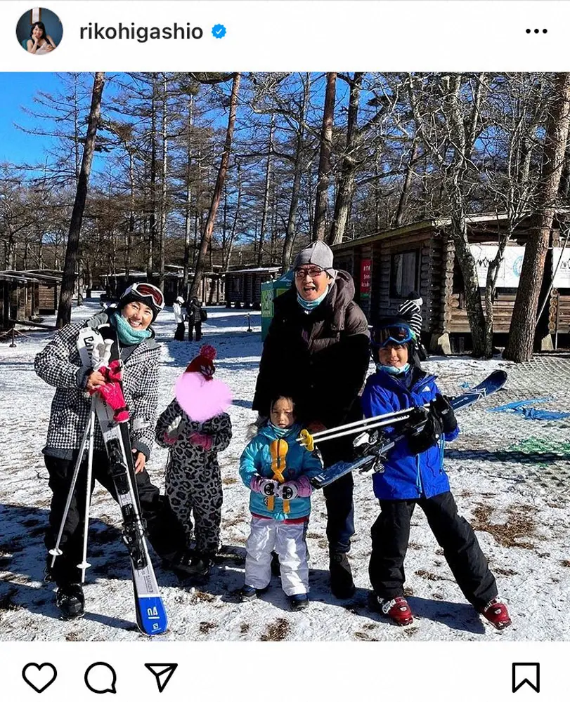 【画像・写真】東尾理子　正月旅行での家族ショット公開　「良かった！家族仲良しで」「お父さん…」安堵と励ましの声