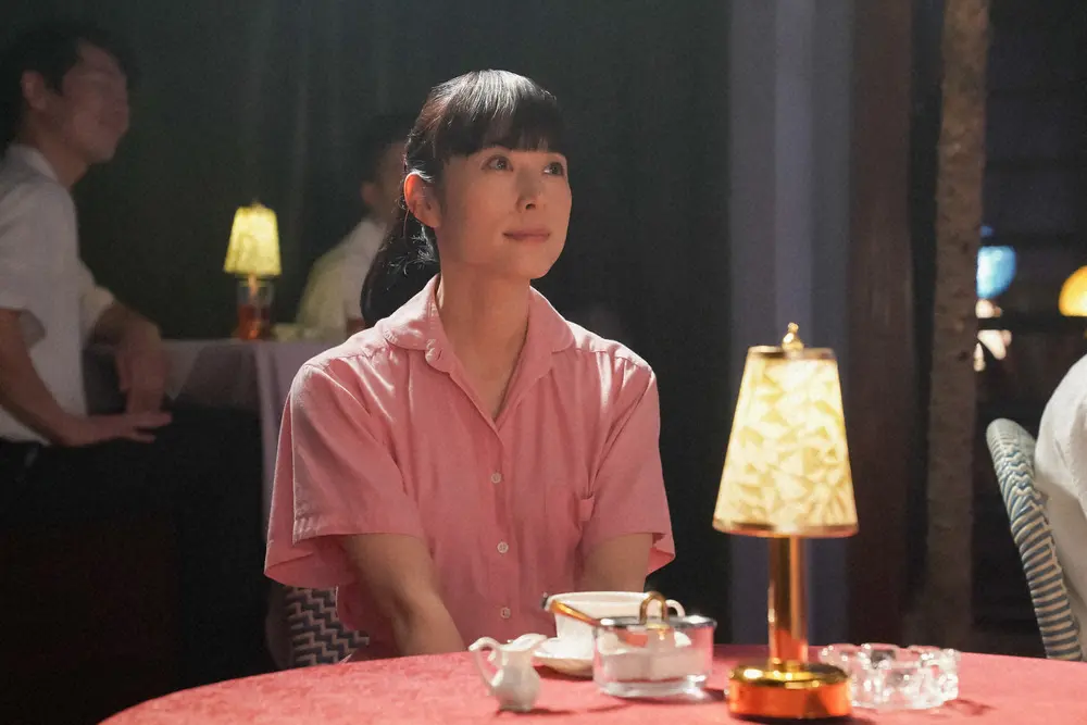 【画像・写真】【明日6日のカムカムエヴリバディ】第46話　錠一郎から夏フェスタに誘われたるい　和子とドレスを買いに