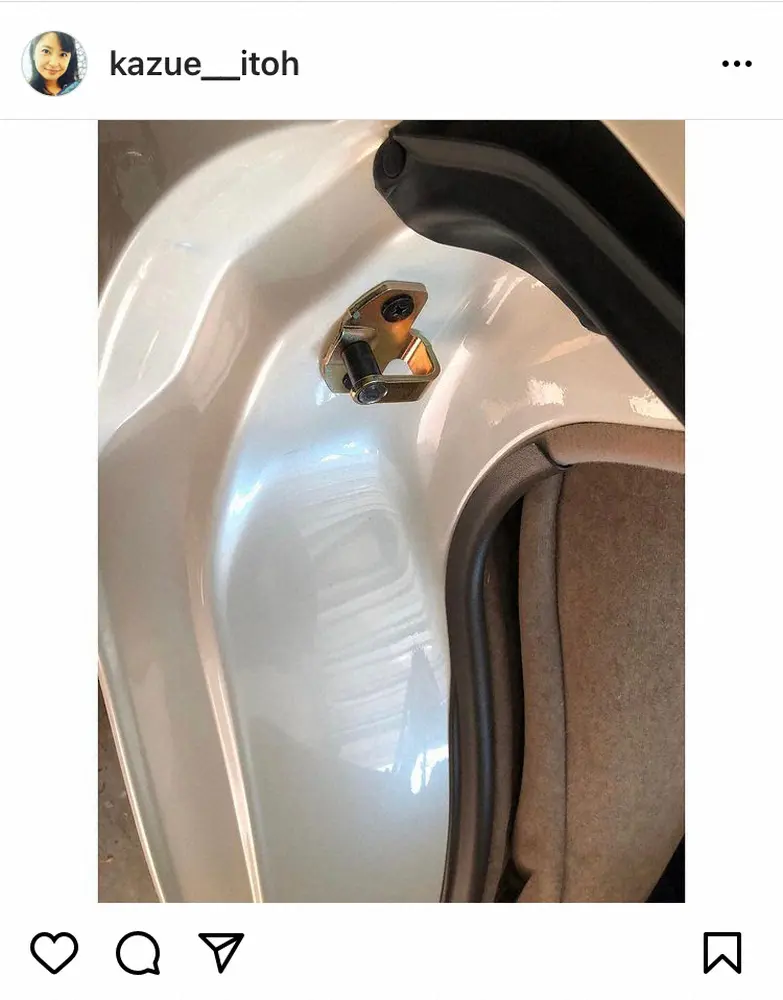 【画像・写真】伊藤かずえ　「ピッカピカ」レストア完了の愛車でポツリ「今年はまだシーマ、車庫から出ていません」