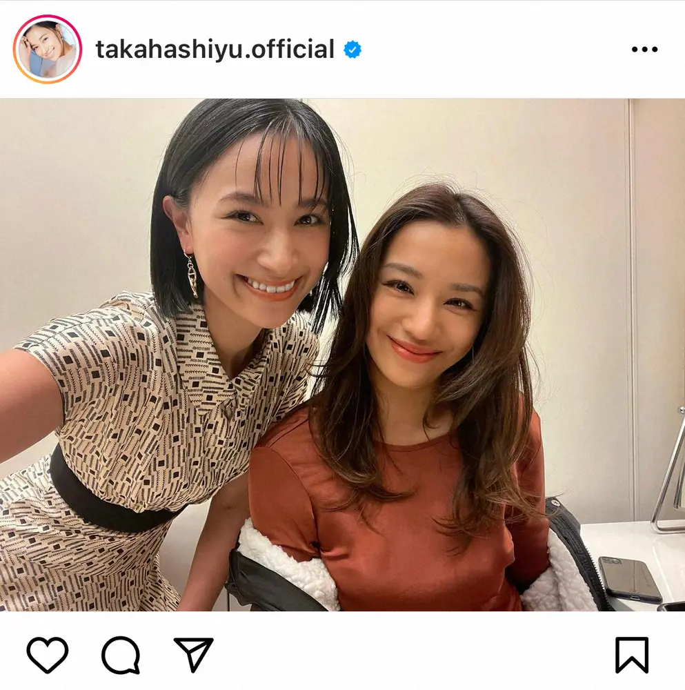 【画像・写真】高橋ユウ　「仕事初めはこの人」姉・メアリージュンとの姉妹ショットに「美人さん」「たまらん」の声