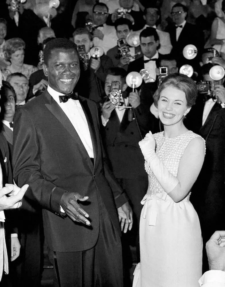 1961年のカンヌ映画祭に出席したポワティエ氏（AP）