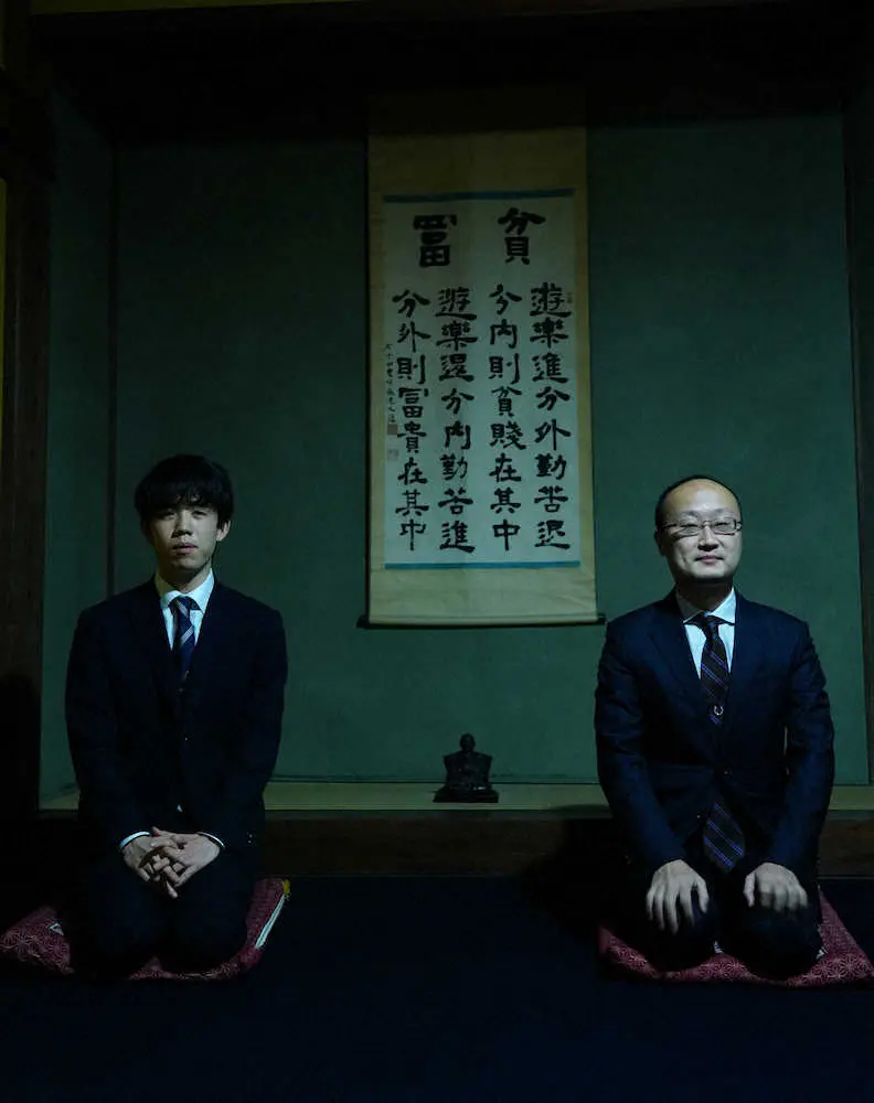 【画像・写真】史上初　7冠“二分”王将戦掛川の陣　渡辺3冠「芸」に駆ける　藤井4冠「技」ぶつける
