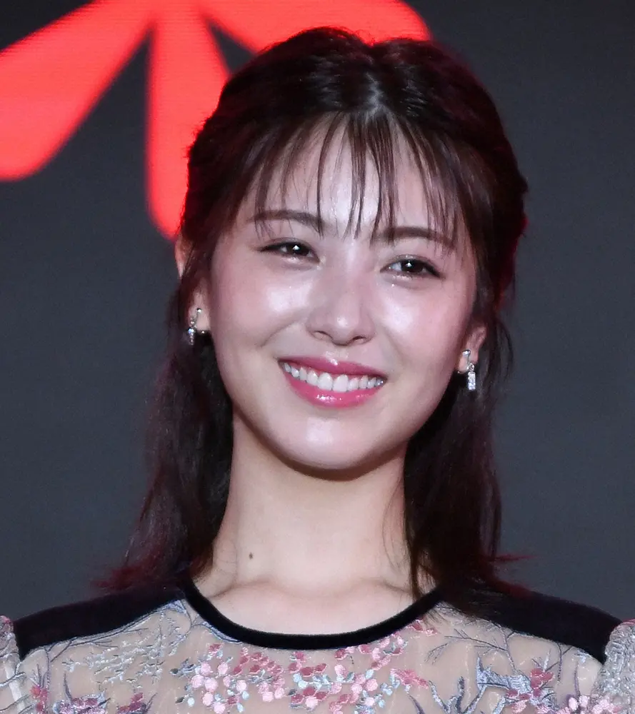 【画像・写真】浜辺美波「したいです…結婚」　理想のママ像語る「ママチャリで後ろに子供乗せて…」