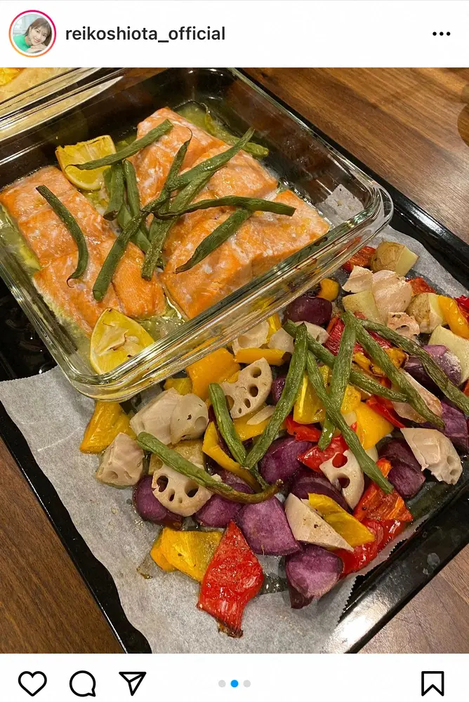 【画像・写真】潮田玲子「楽なんだもーーん」野菜たっぷりお手製オーブン料理披露「美味しそう」「さすが」の声