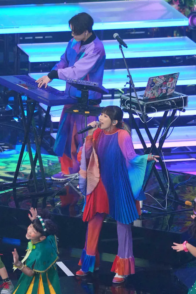 【画像・写真】センバツ行進曲にYOASOBIの「群青」、ikura「背中を押せるような曲になったら」