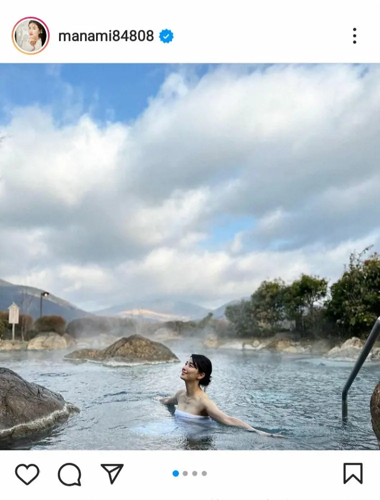 【画像・写真】橋本マナミ　温泉入浴ショット披露に「色っぽいなあ」「湯けむり美人」の声　乗馬ショットも