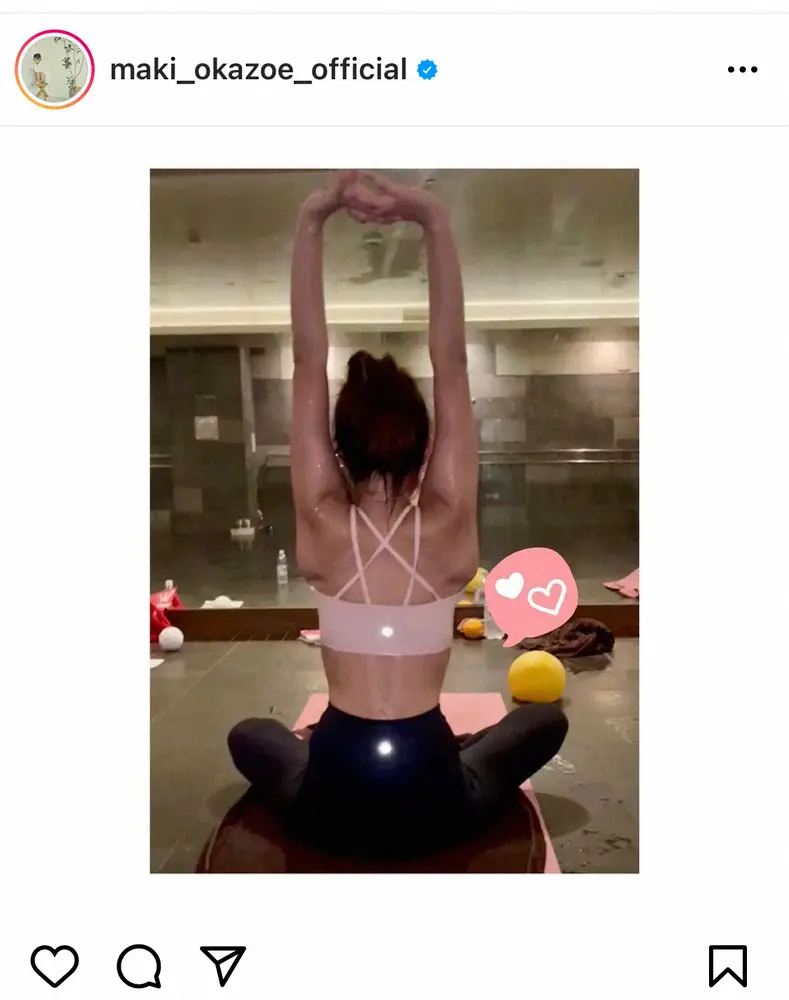 【画像・写真】岡副麻希　「肩甲骨の羽が現れます」鍛え上げられた美背中に「無駄な脂肪一切ない」「強く美しい」の声