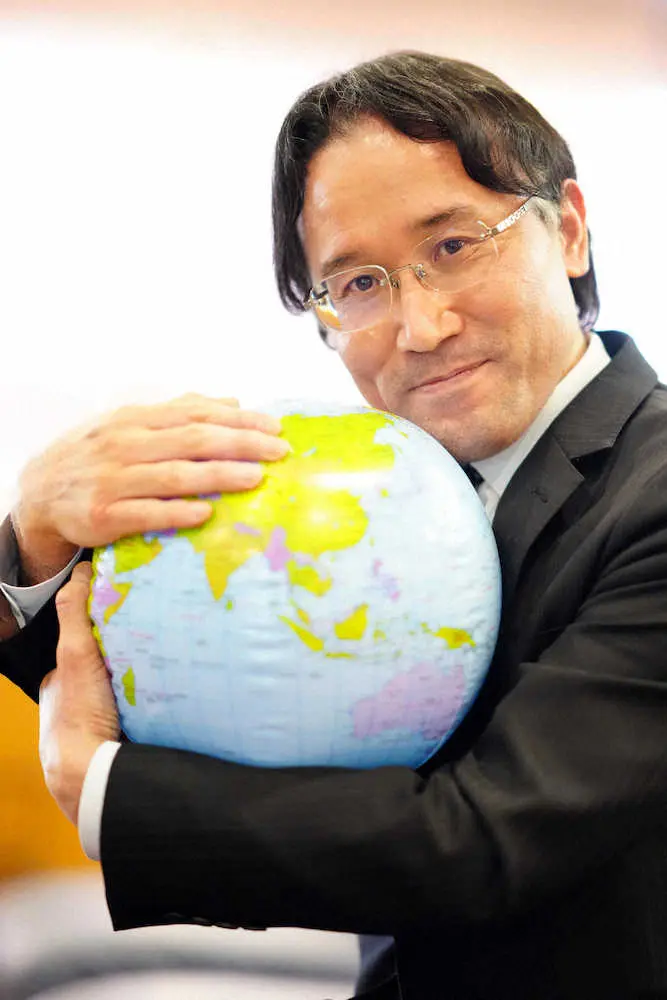 【画像・写真】“地球代表”深浦九段　渡辺王将の勝利への鍵は「やりたいこと表現できるか」