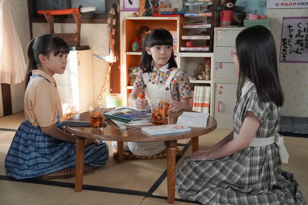 【画像・写真】【明日2月1日のカムカムエヴリバディ】第64話　ひなた、遊びほうけて宿題の山！文句を言う娘にるいは…