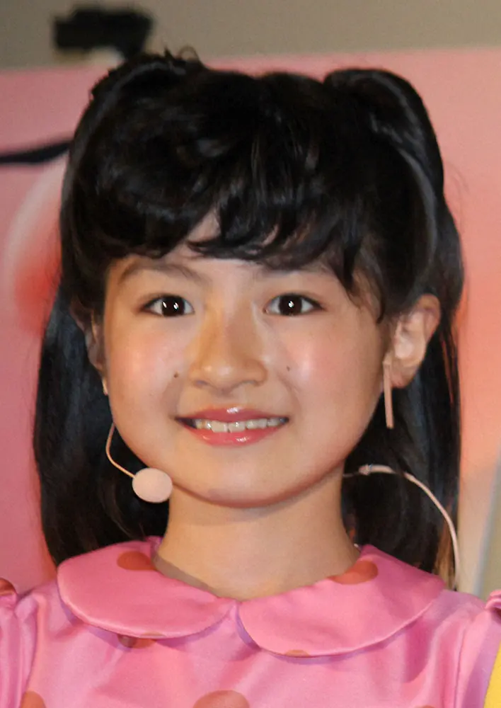 【画像・写真】元子役の小林星蘭　キュートな巻き髪ドアップショットに「大人っぽくなりましたね」「フランス人形感」の声
