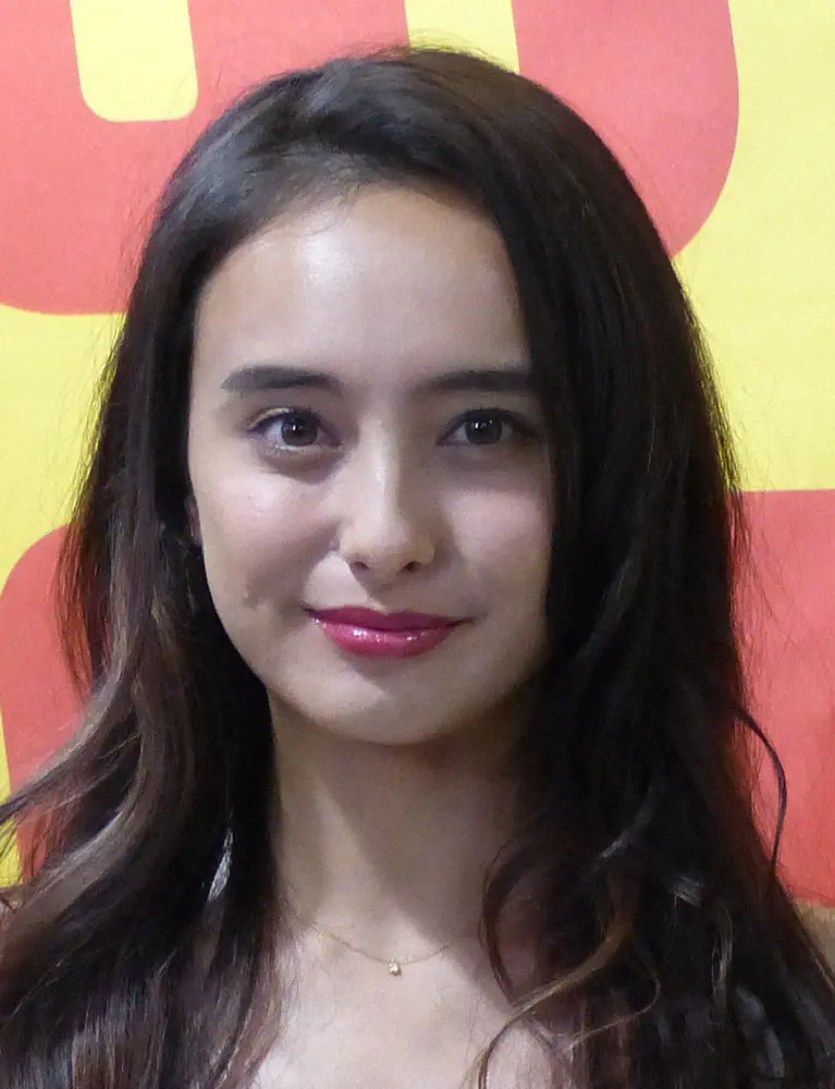 【画像・写真】石田ニコル　2度目の新型コロナ感染から復帰　仕事再開　出演舞台「明日の初日に向けてしっかり準備」