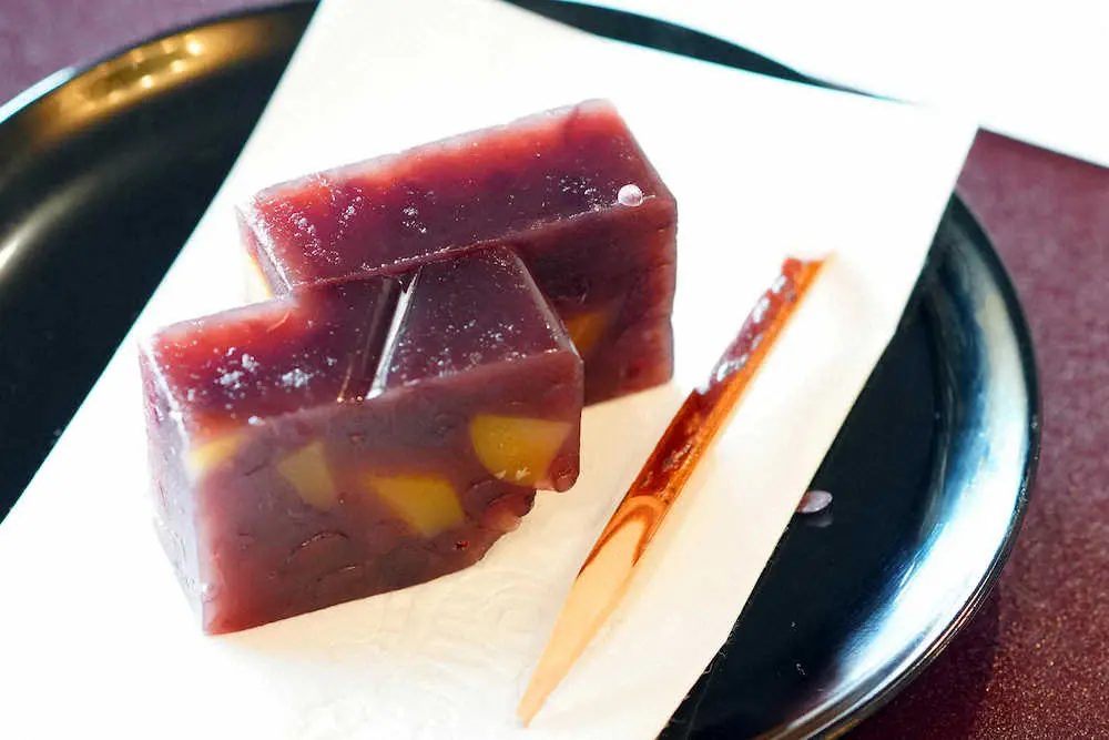 【画像・写真】藤井新王将が食べたおやつ「栗の小倉ようかん」